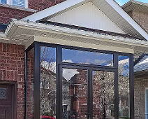 modern_porch_enclosure_aurora